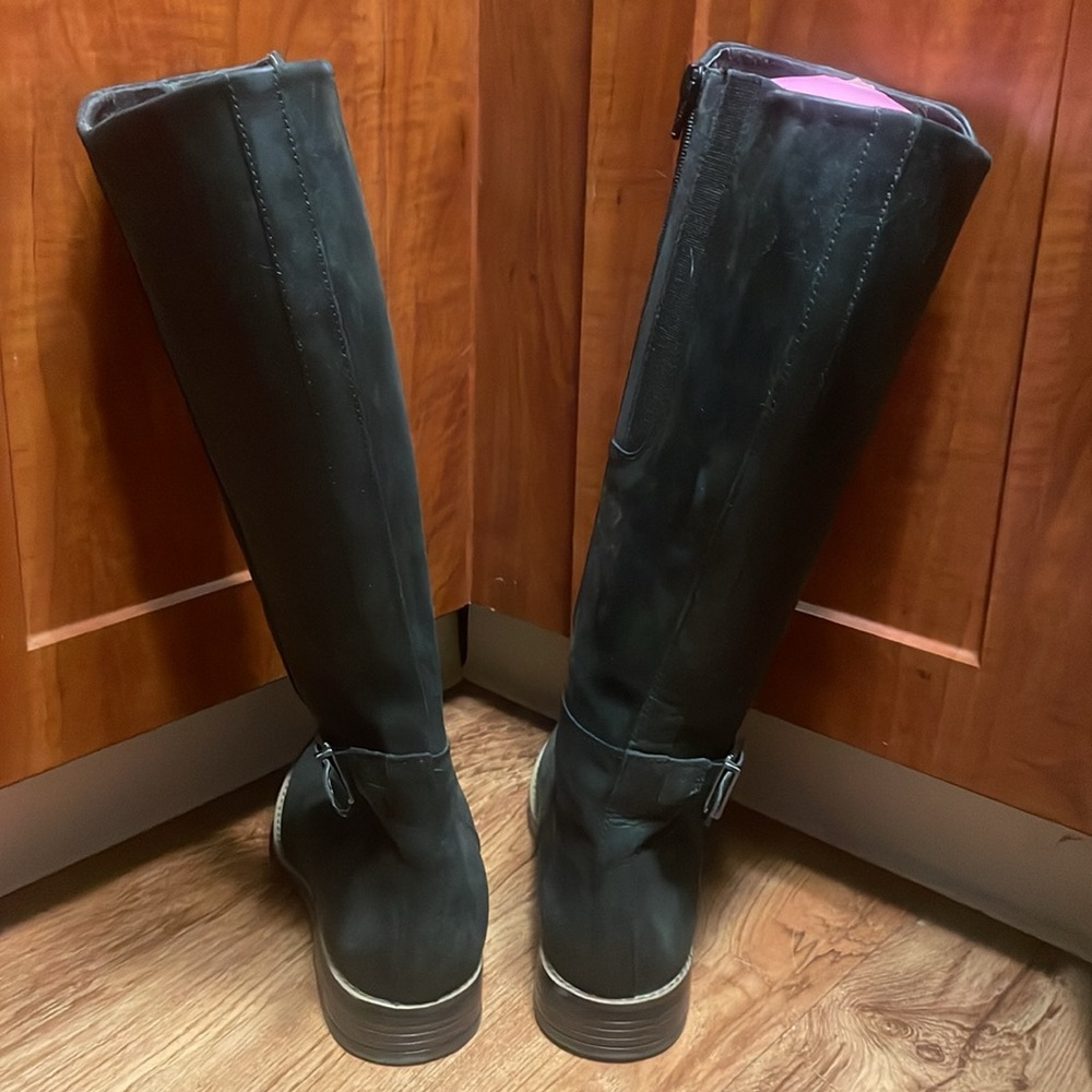 Clarks Black Over-the-Knee Leather Boots - Picture 6 of 9